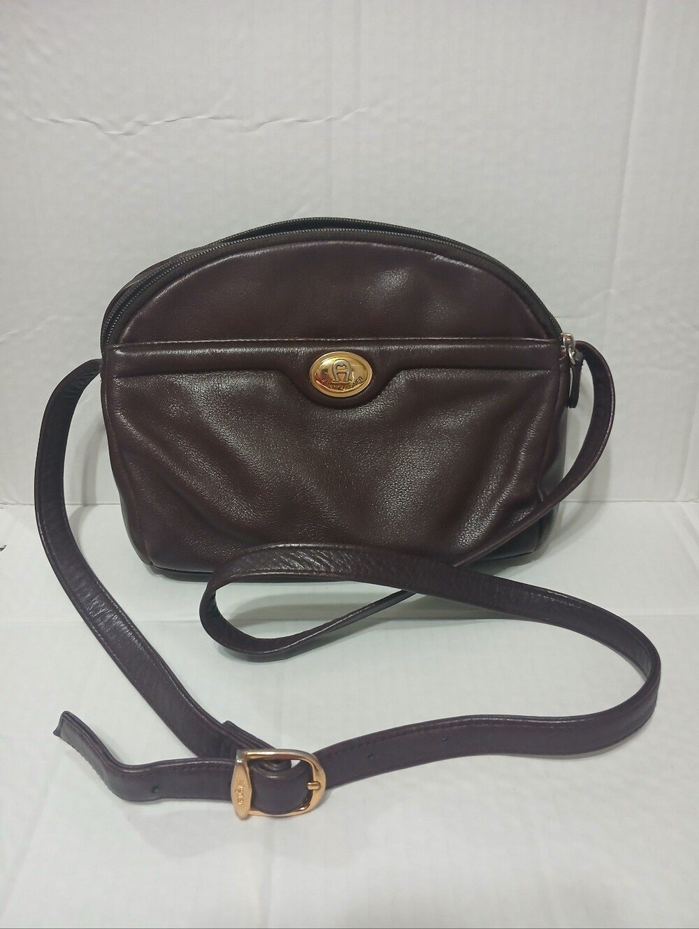Vintage Etienne Aigner Oxblood Burgandy Leather Crossbody Bag Model 10982